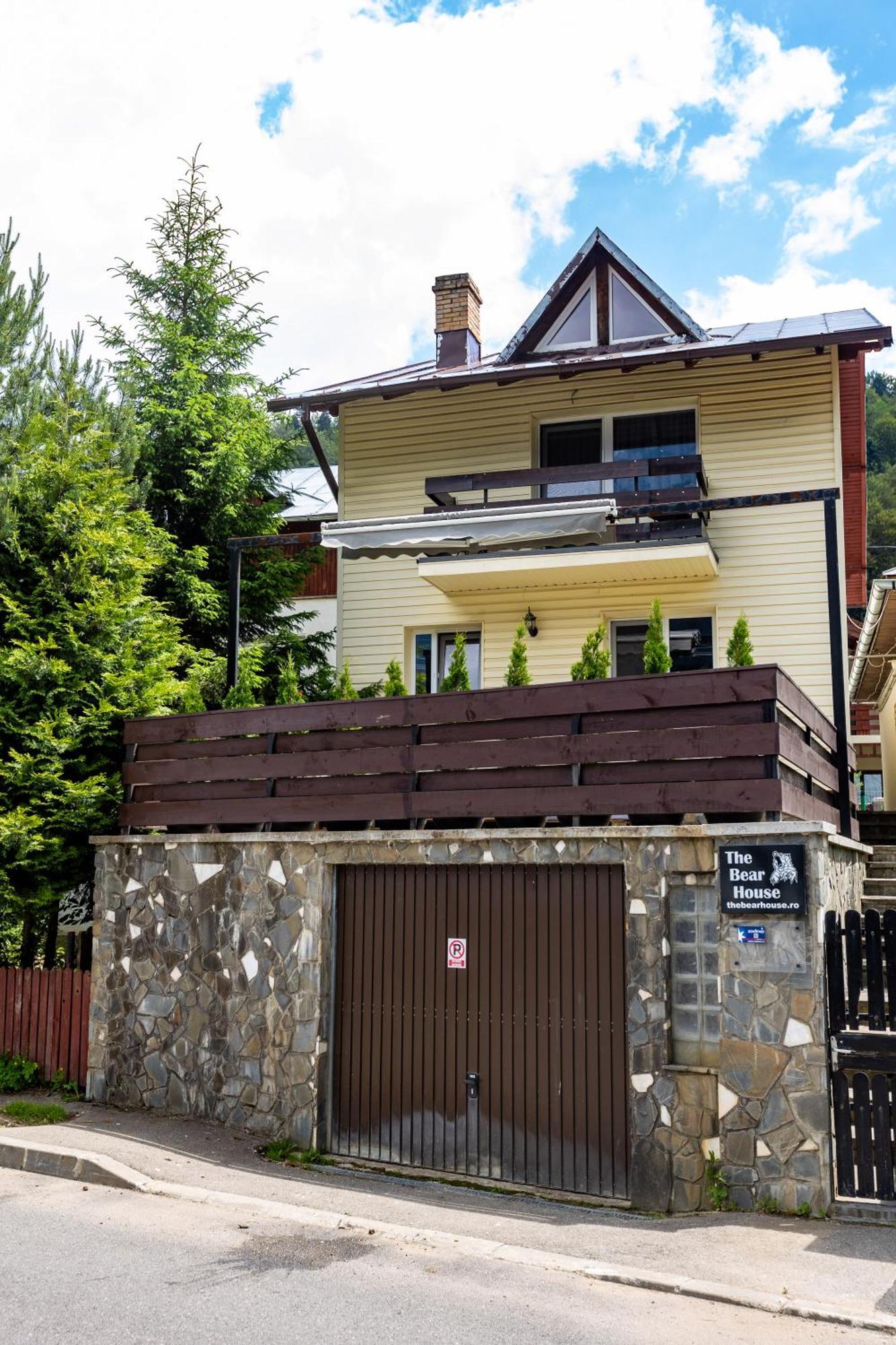 Willa The Bear House Buşteni Zewnętrze zdjęcie